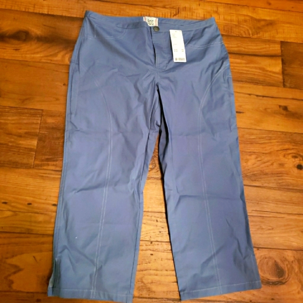 NEW‎ BDG Urban Outfitters 90s/Y2K Style Capris (Multiple Sizes Available)